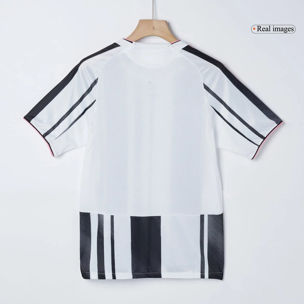 Men's Juventus 2025/26 Player Version Home Soccer Jersey - Slim Fit